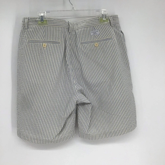 Vineyard Vines Men’s Classic Fit Club Shorts Creme/Blue Seersucker Size 33 - Picture 2 of 6